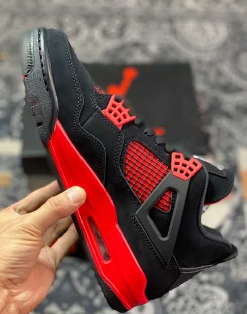 Jordan4RetroRedThunder r.43