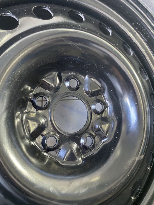 Колеса стальні новіштампи 114,3 R18 225/60 GOODYEAR ET38 Зима Зимние