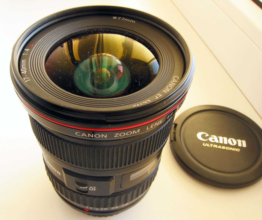 Canon EF 17-40 mm f/4 L USM практически новый БЕЗ ТОРГА