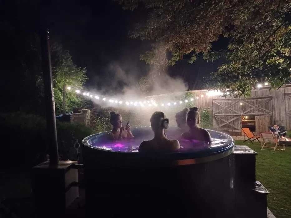 Mobilna gorąca, balia, jacuzzi, hydromasaż,na wynajem