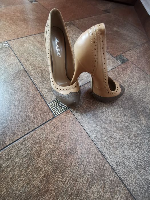 Piękne buty damskie szpilki rozmiar 40