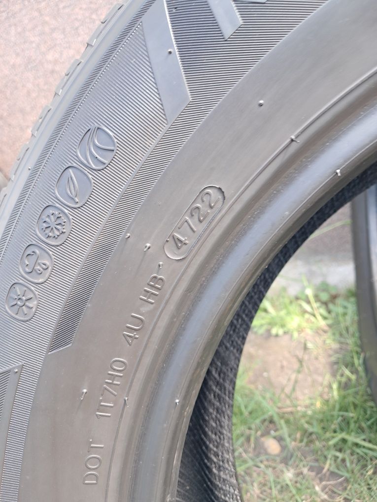 215/65 R17 M+S wielosezon - HANKOOK Kinergy 4S X - 47tydz 2022 - ~6mm-