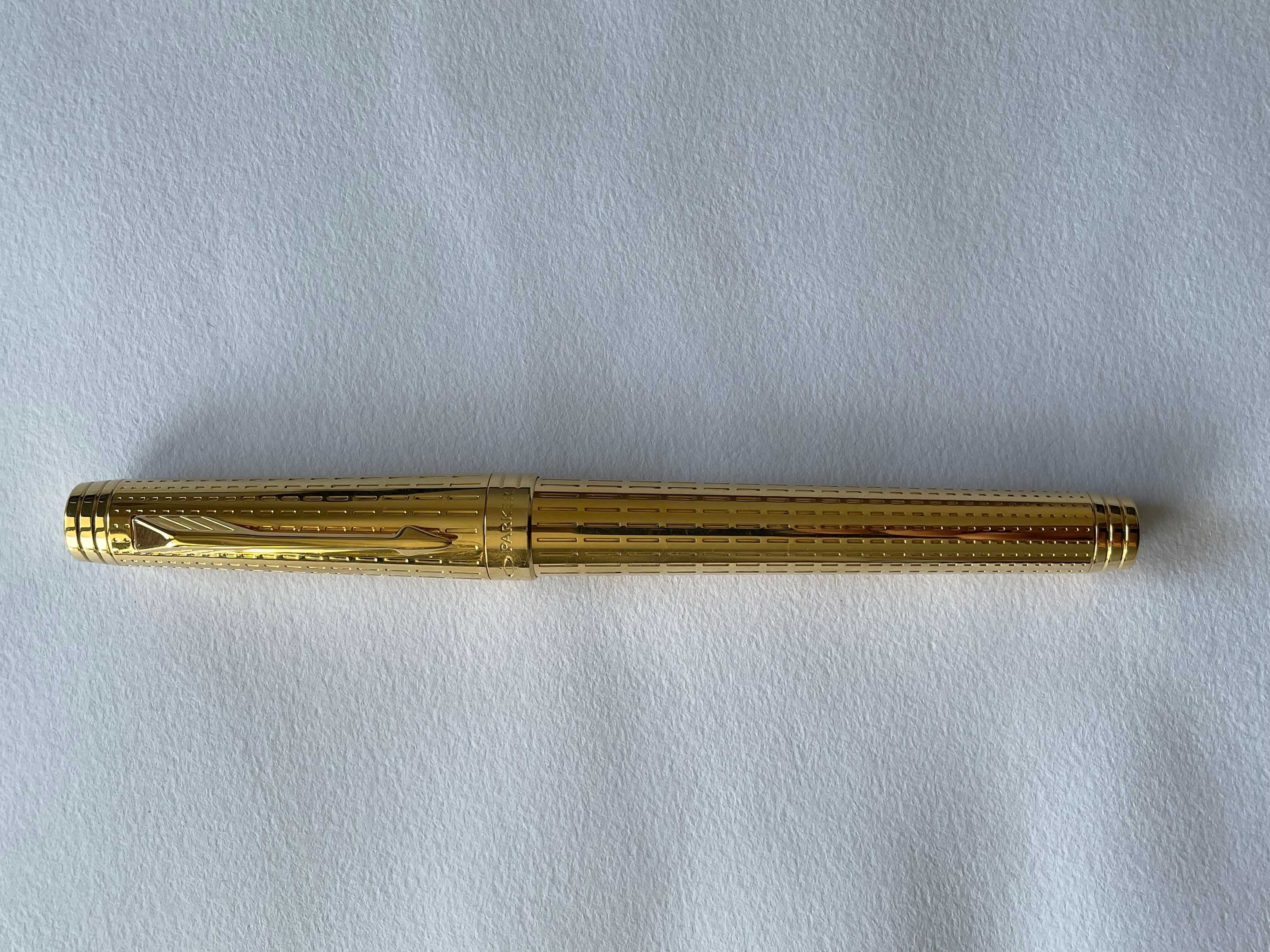 Pióro wieczne Parker Premier Graduated Chiselled - M