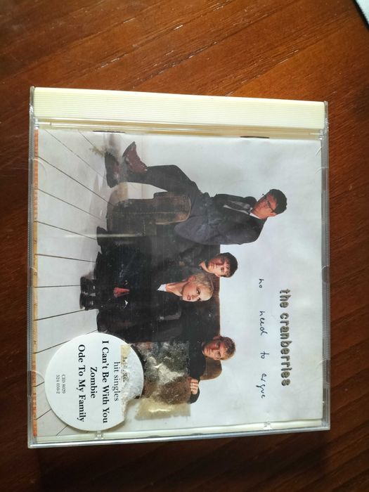CD da banda The Cranberries - no need to argue, em ótimo estado.