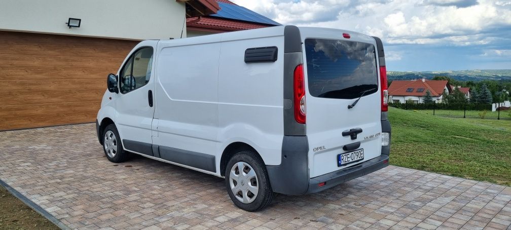 Opel Vivaro ( Traffic ) L1H1