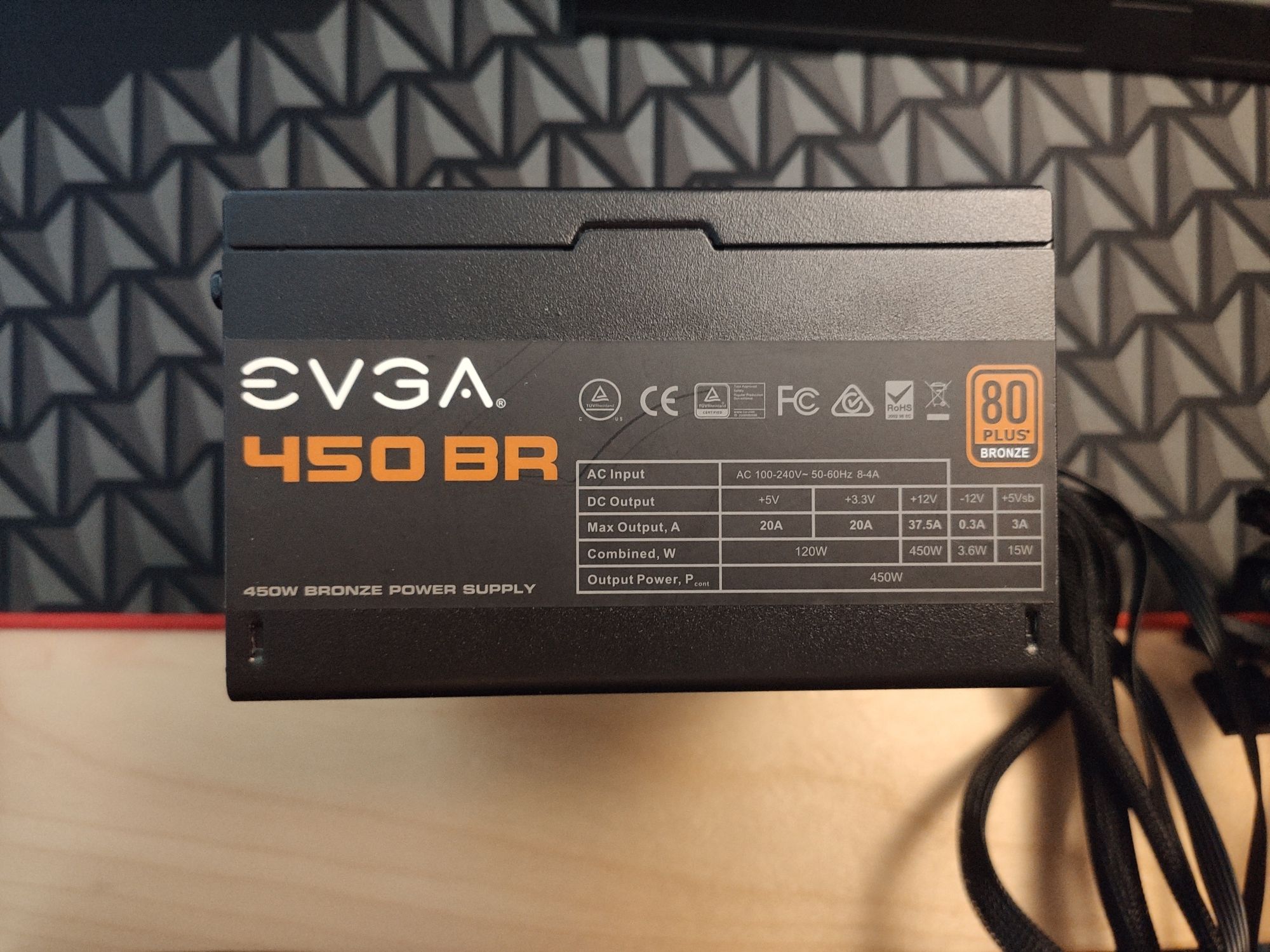 Fonte de alimentação EVGA 450W 80+