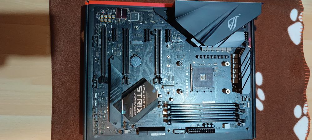 ASUS rog strix b450 f- gaming II