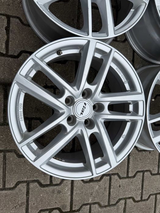 Felgi VW Passat  Skoda  Octavia  Superb  7,5Jx17  5x112  ET38