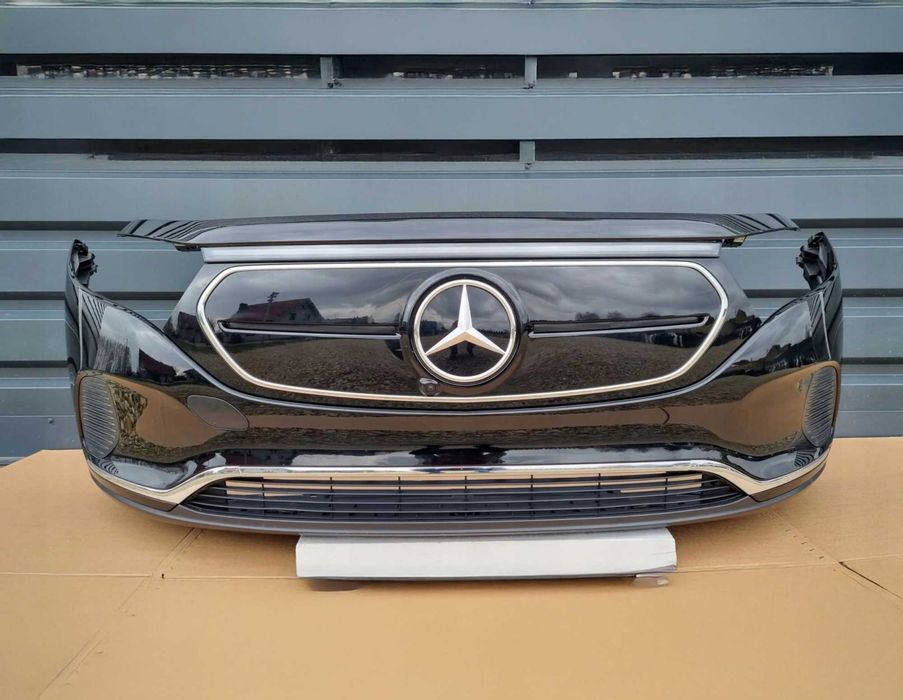 Mercedes Benz EQA W243 AMG Бампер передний перед разборка