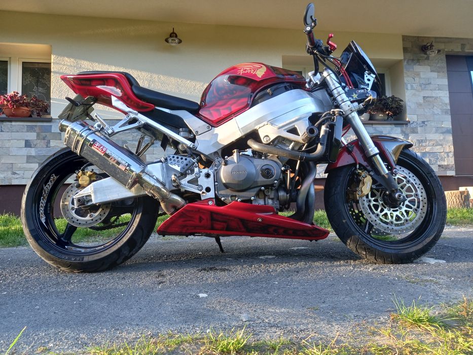Honda cbr 929rr streetfighter
