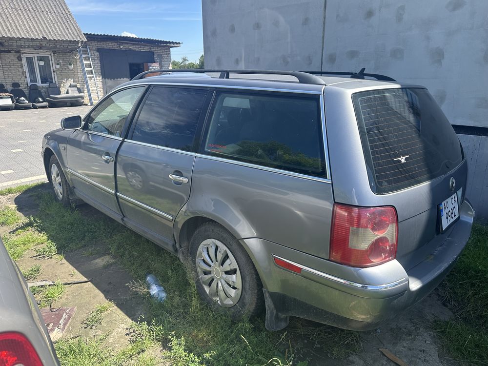 Volkswagen Passat 1.8t автомат американець