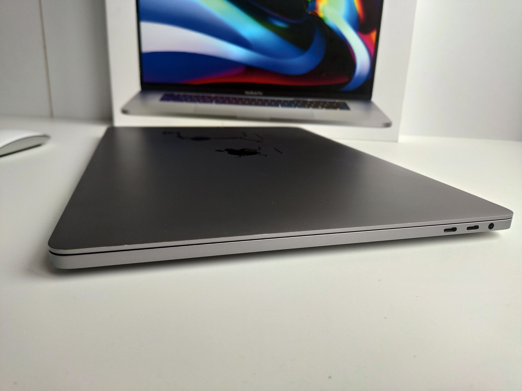 Macbook Pro 16 A2141 (2019, i7, 16/512)