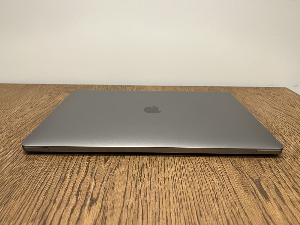 MacBook Pro 16” 2019 Space Gray