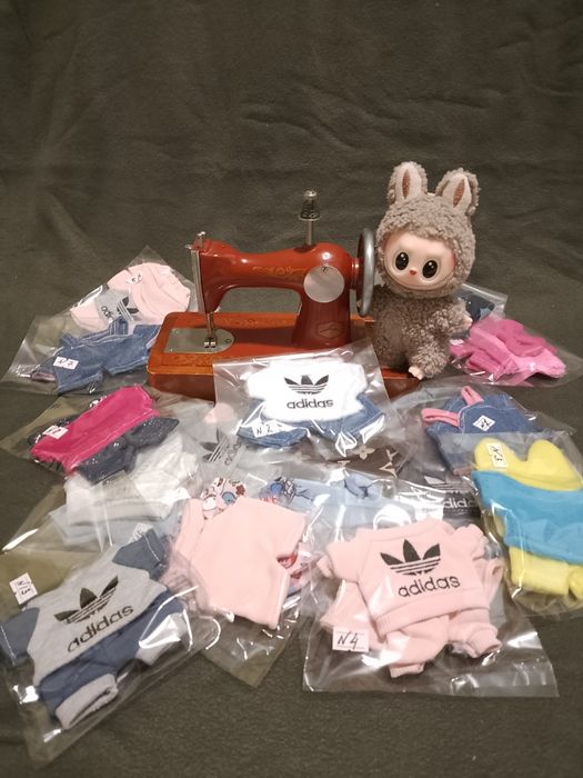 Одяг Лабубу, labubu