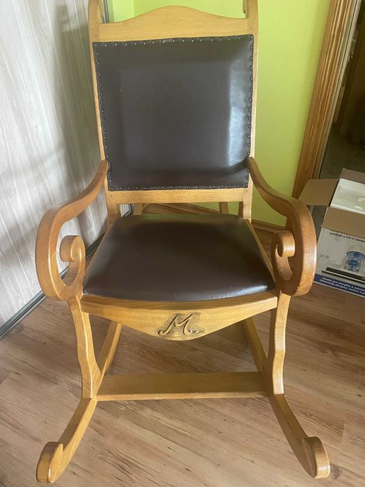 Fotel bujany dębowy