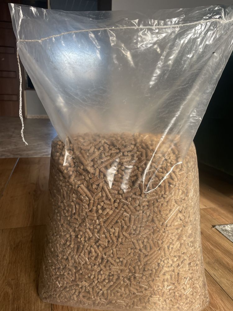 Pellet dębowy klasa A 1 worki po 15 kg