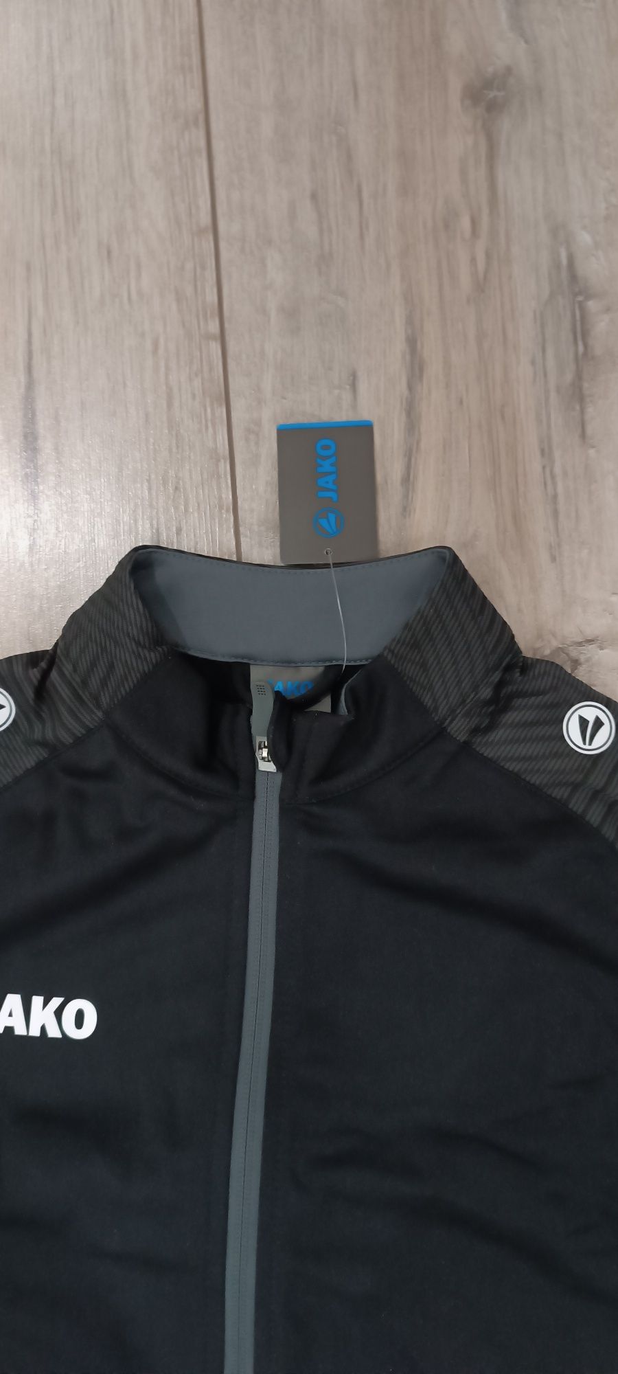 Bluza na zamek nowa z jako 164