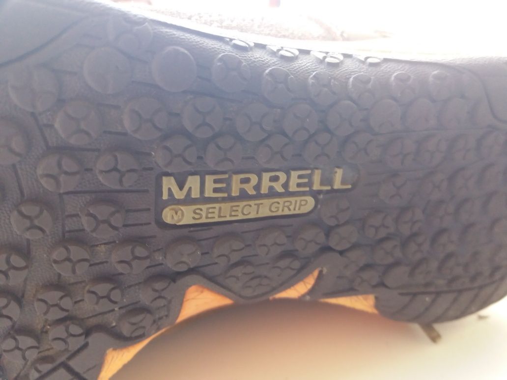 спортивные туфли (кроссовки) Merrell