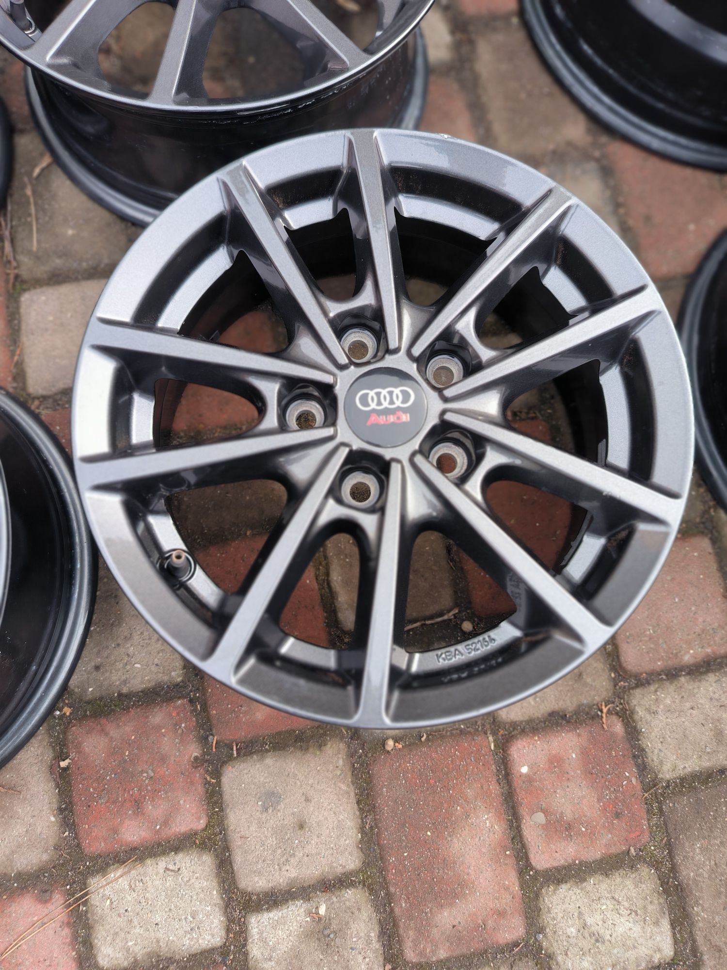 Felgi aluminiowe 15 Audi A3 A4  5x112