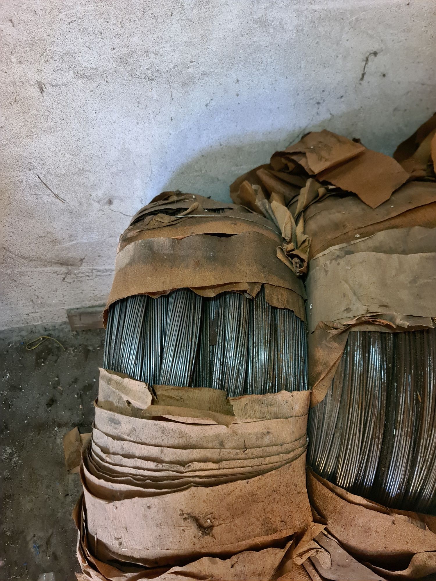 Drut sprężynowy w kręgach 200 kg