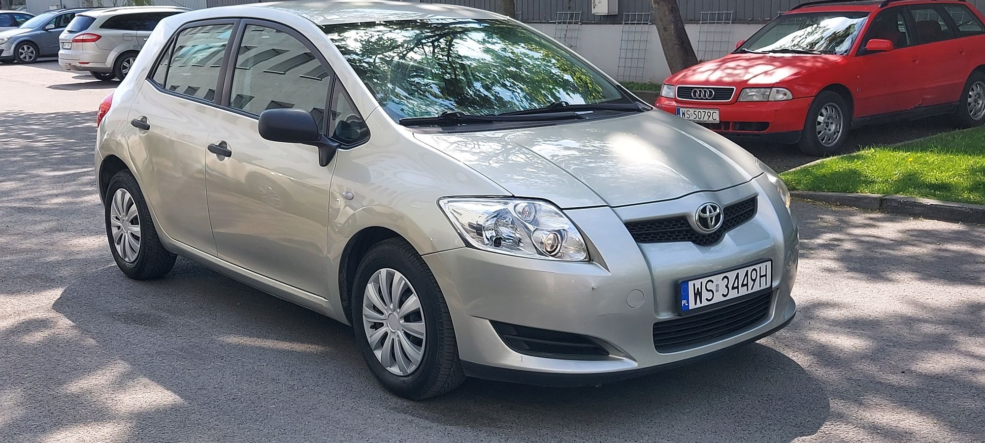 Toyota Auris 1.4 benzyna . Salon Polska !