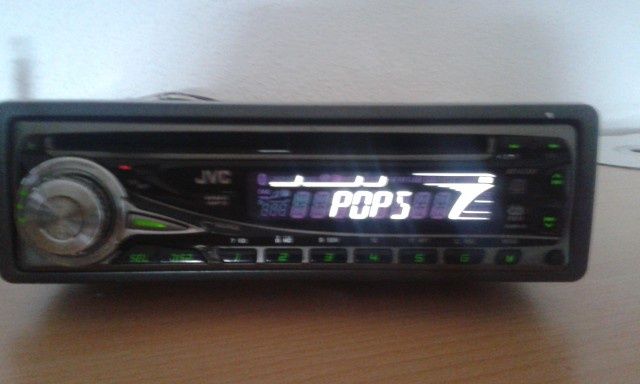 Auto  rádio  JVC