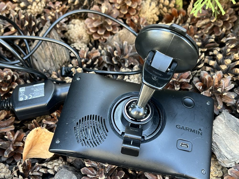 Навигатор навігатор Garmin nuvi 2569