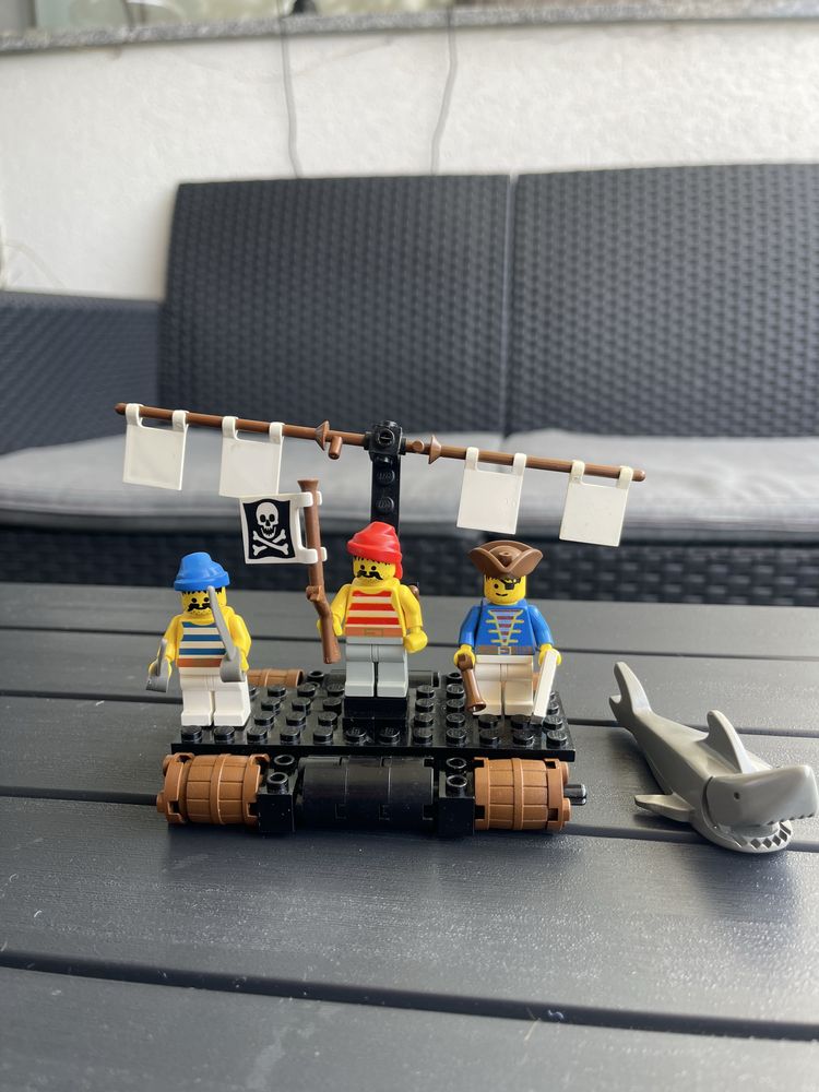 Lego Pirates 6257  Castaway's Raft
