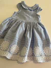 Vestido, 1 ano. Ofereço os portes de envio.