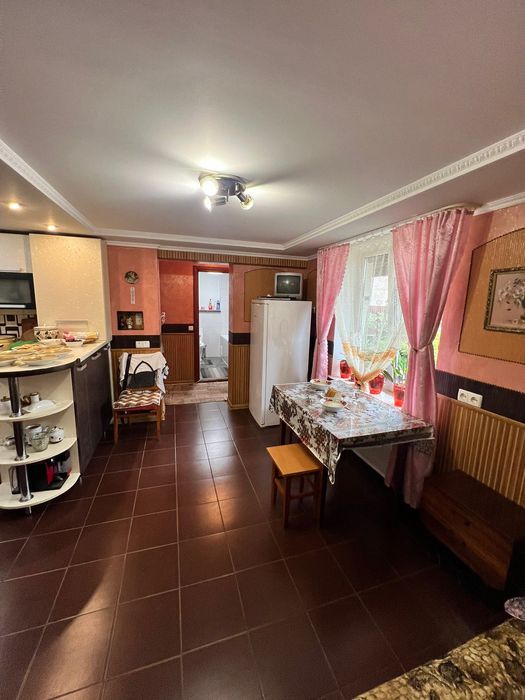 Продаж Будинку Судова Вишня