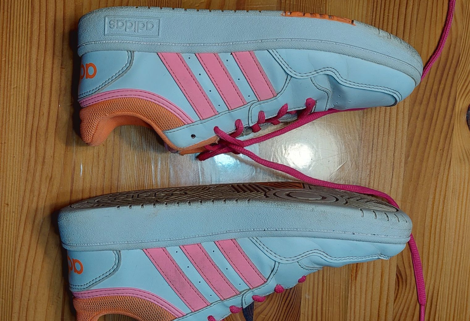Buty dziewczęce Adidas Hoops 3.0