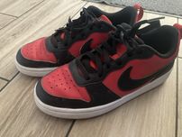 Promocja Buty Nike czerwono-czarne rozmiar 38