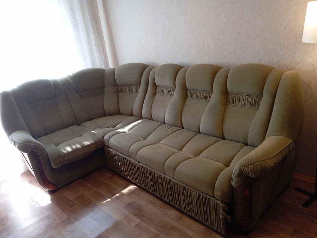 Продам диван кутовий