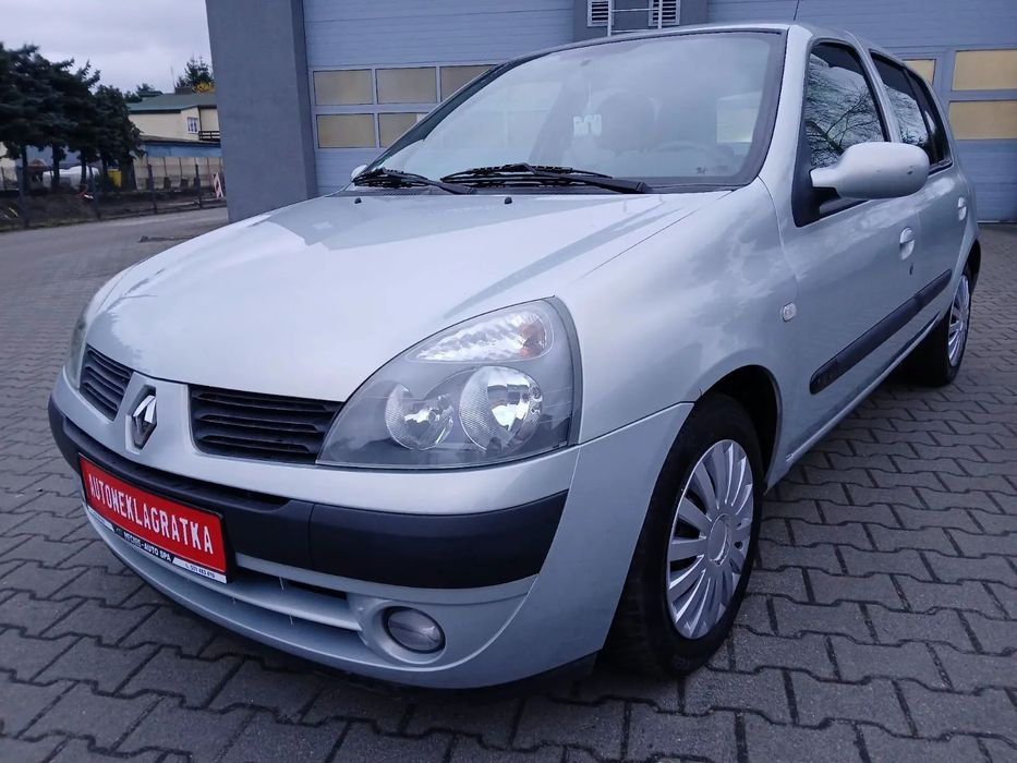 Renault Clio 1.4  16V Benzyna bezwypadkowy ładny