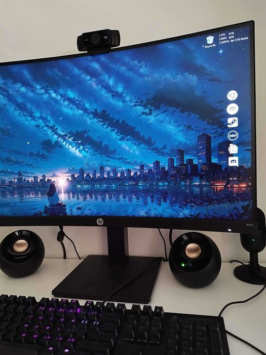 PC + Monitor + Speakers