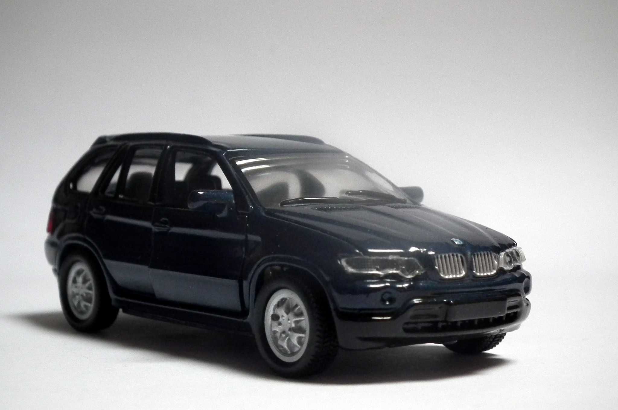 Miniatura BMW X5 (E53), 1.ª geração. Com caixa. Envio grátis.