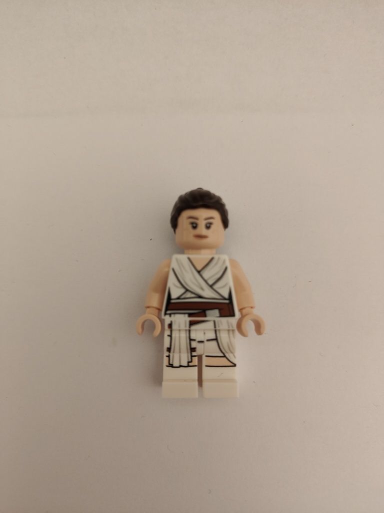 Minifigurka LEGO Star Wars Rey