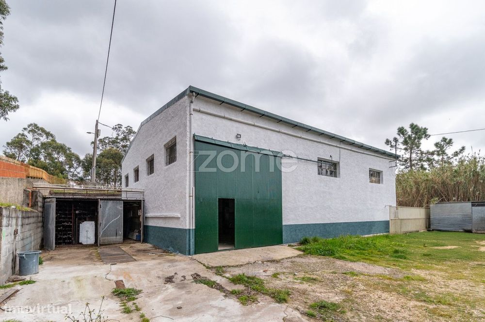 Armazém industrial | Viável para Hotel |Oportunidade | Investimento