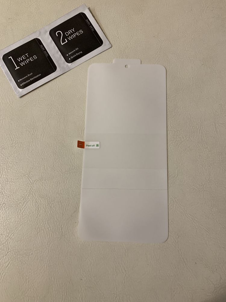 Защитное стекло на Xiaomi redmi note 8