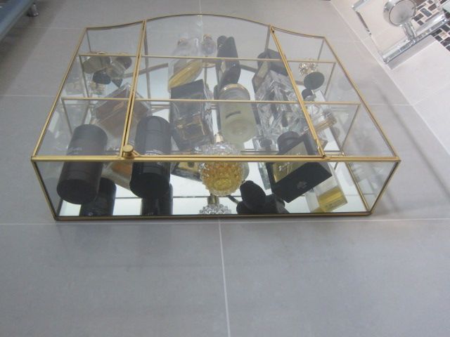 SWAROVSKI szafka - witryna kryształowa