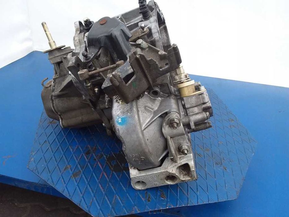 Коробка передач CITROEN XSARA PICASSO 2.0 HDI КПП Пікассо 2.0 20DL64