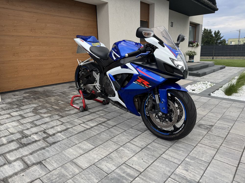 Suzuki GSXR 750 K6