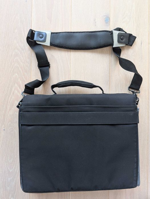 Torba na laptopa Belkin NE