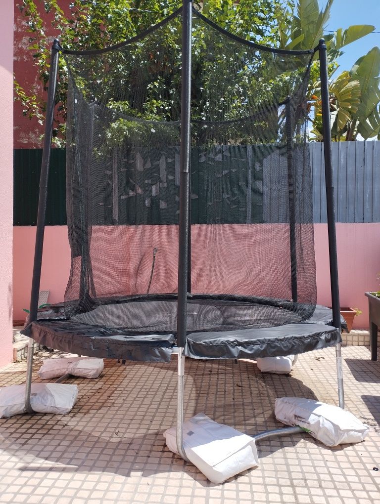 Trampolim 2.40 novo