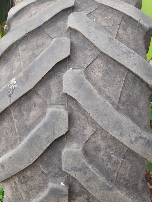 Opona 18.4 r34 i 600 65 r34