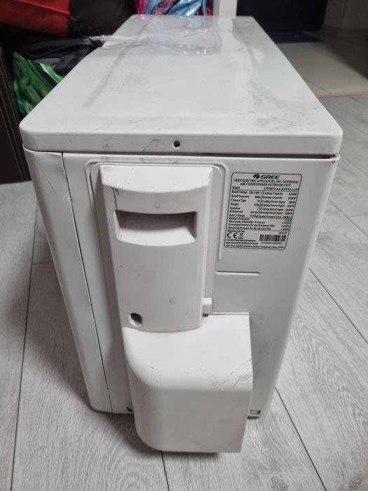 Наружный блок кондиционера 7-ка GREE GWH07AAA