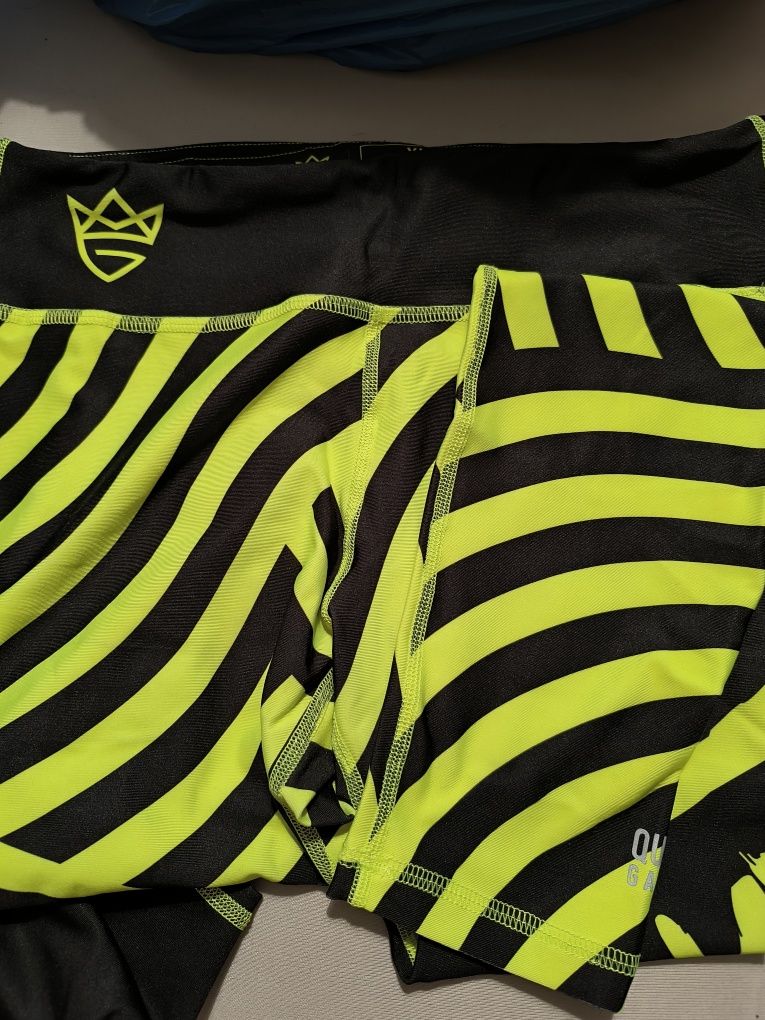 Czarno-zolte neonowe legginsy Queens Gang Olimp rozmiar XL