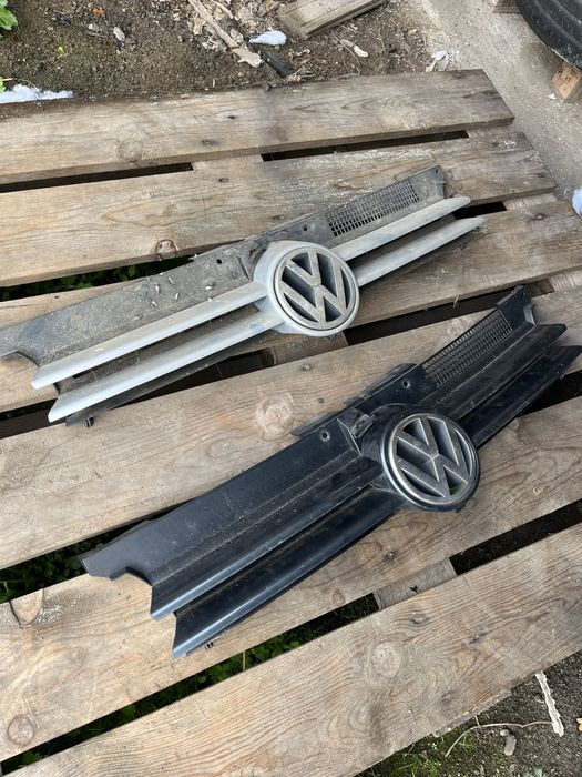 Grelha frontal Vw golf IV