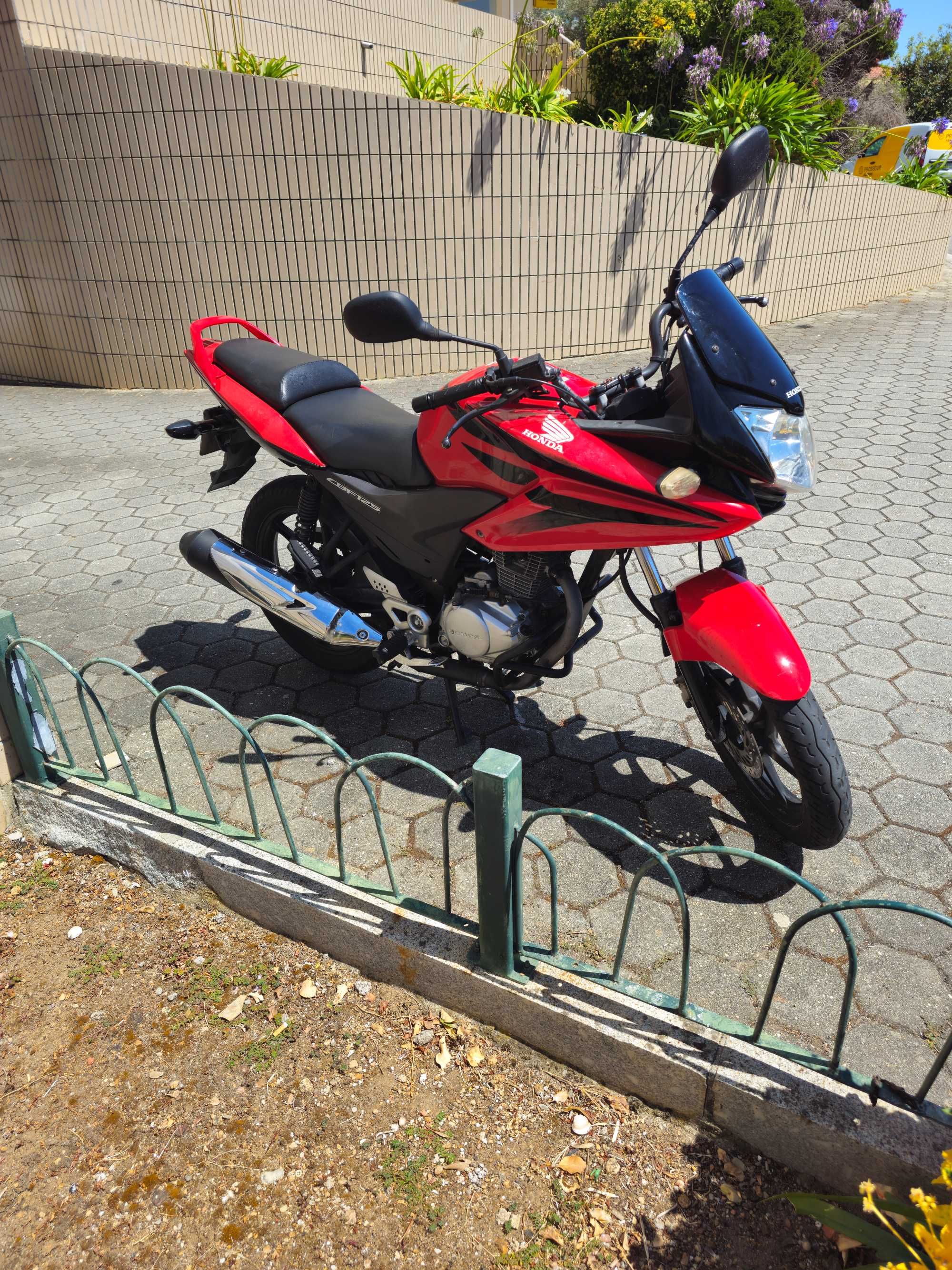 Honda CBF125 usada