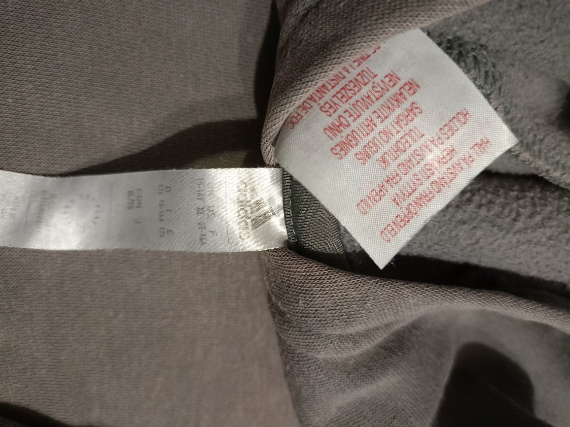 Bluza chłopięca marki Adidas